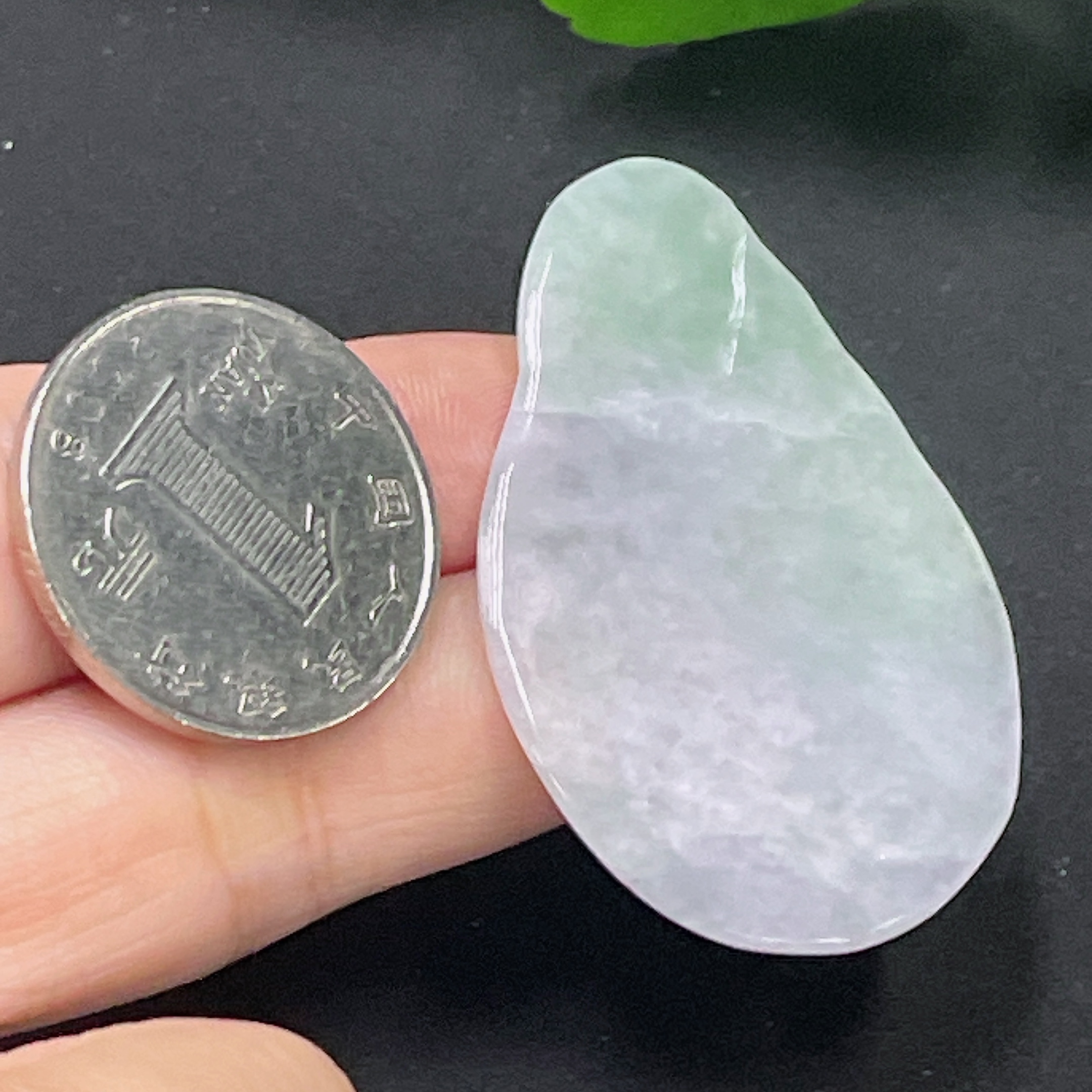 F32697292 JadeiteLotus Pendant, Total Weight Approx. 11.66g