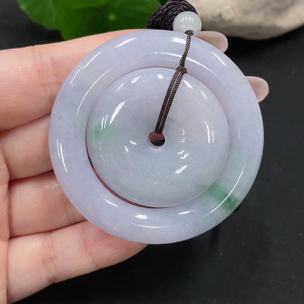 F34068114 Jadeite Mother-and-Child Toggle Pendant Total Weight Approx. 56.88g