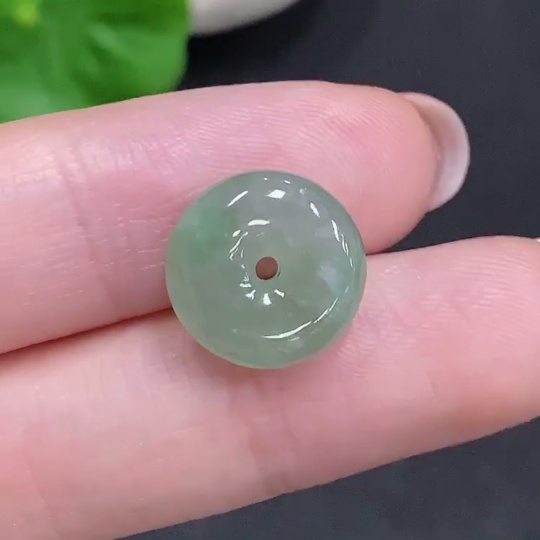 F34022604 Jadeite Safety Buckle Total Weight Approximately 1.8g