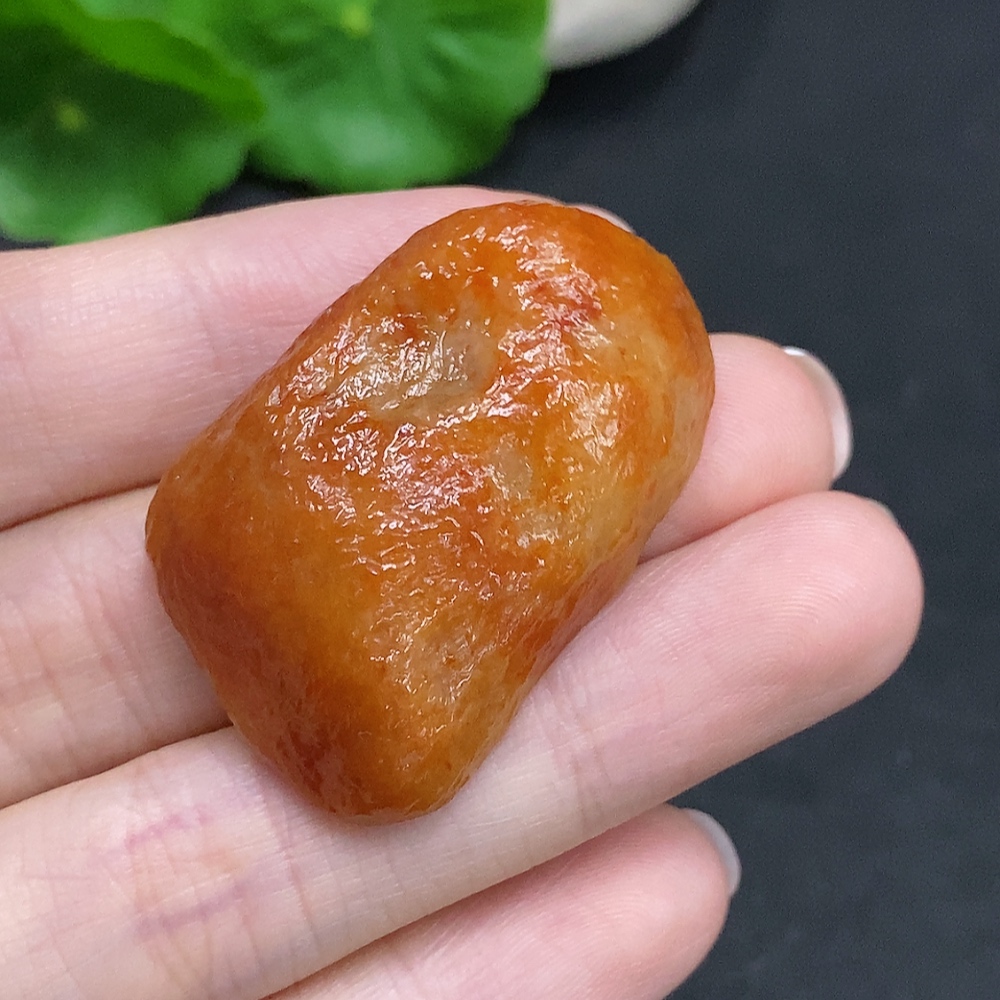 F34034251 yellow color origin undetermined