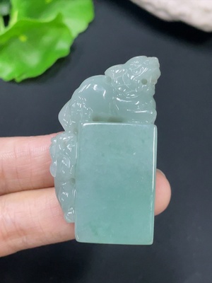 F31690798 JadeitePi Xiu Seal, Total Weight Approx. 34.15g