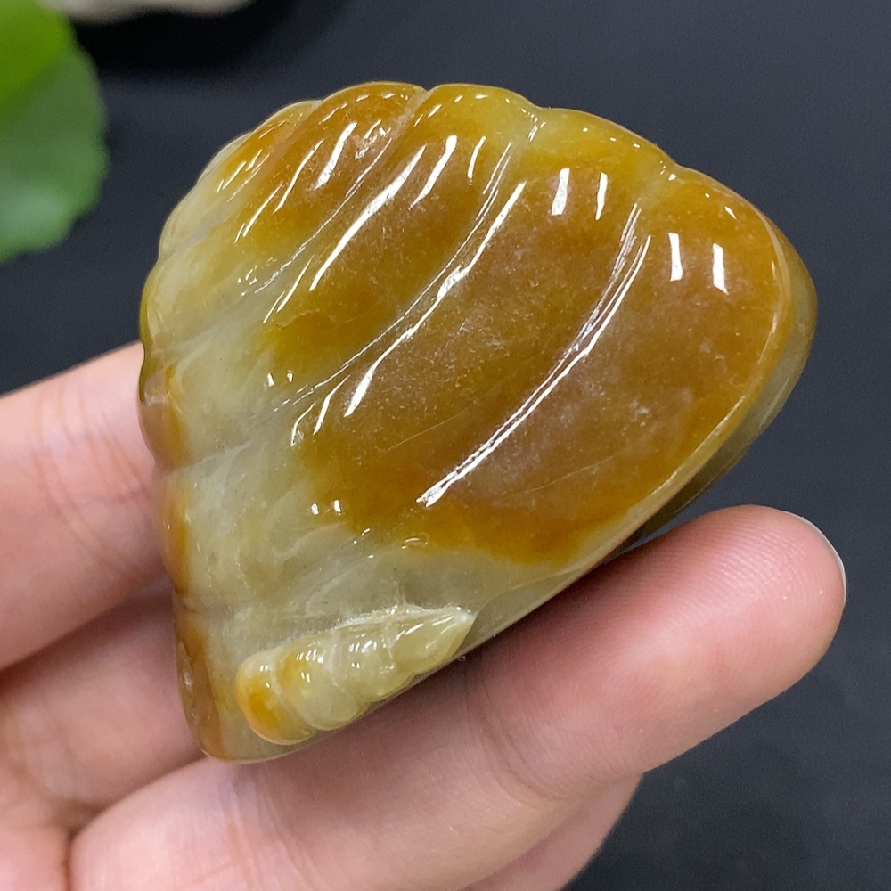 F29357149 Jadeite "Wealth and Prosperity" Pendant