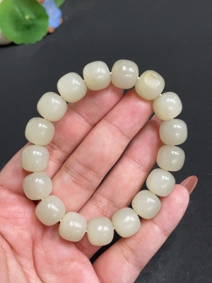 H34004222 Hetian Jade Bracelet, Approx. 11.5mm, Total Weight Approx. 47.5g