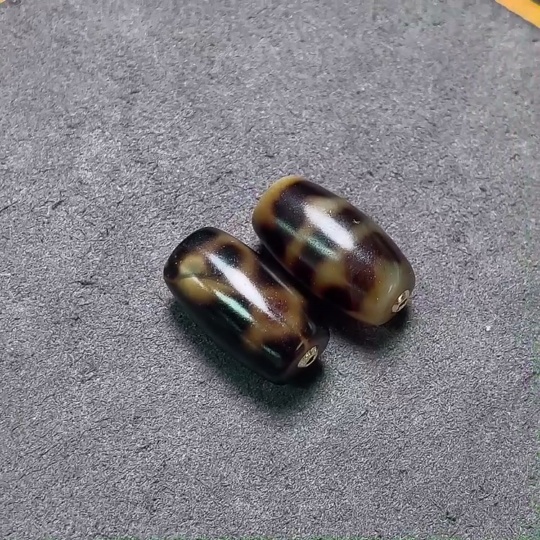 W32764101 The Bead Pendant (Sell as a Lot, 54% Gold Content)