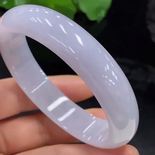 F24821571 Jadeite Round Bracelet 58.9 Inner Diameter Approx. 58.55g Total Weight