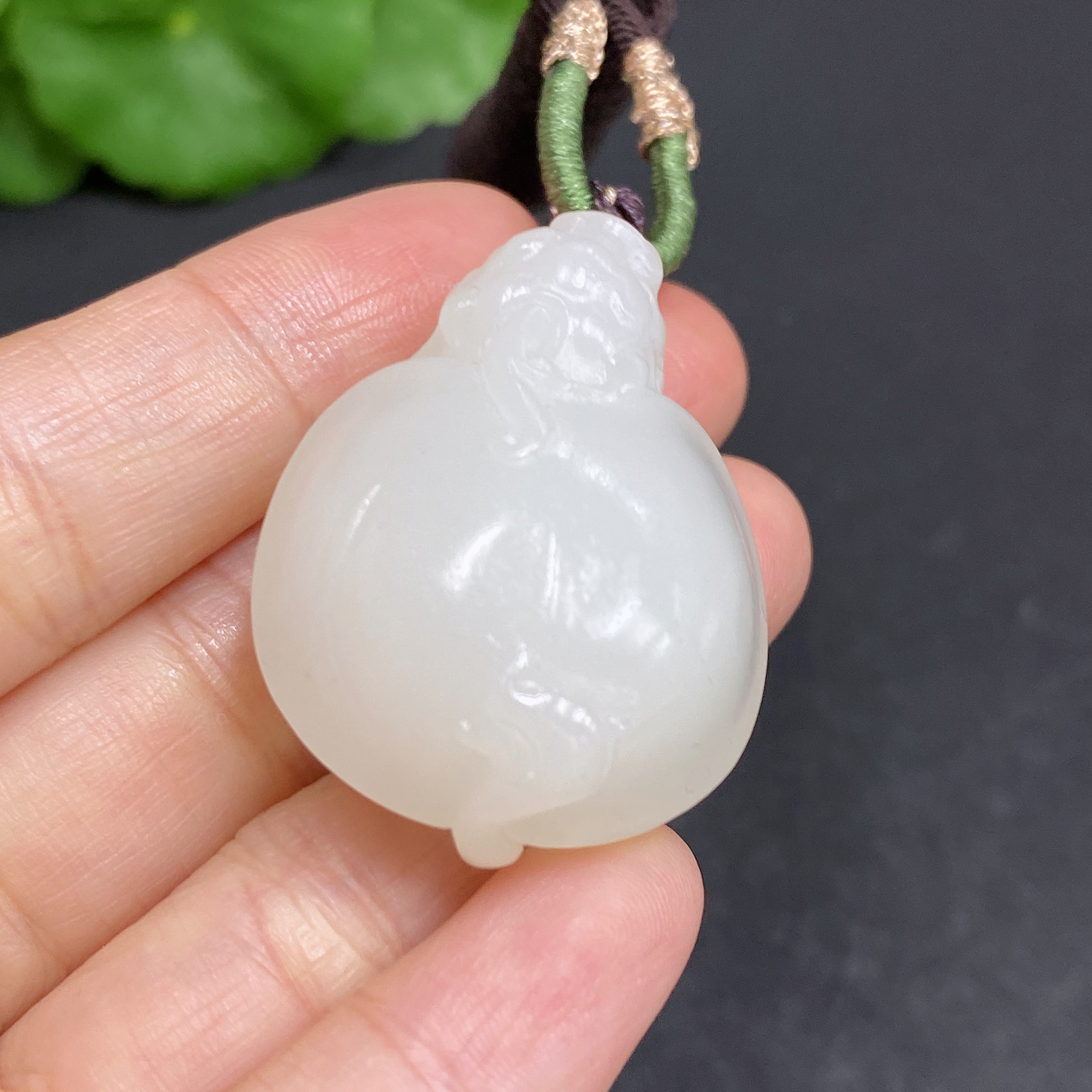 H33903504 Hetian Jade Pendant: Dragon Turtle