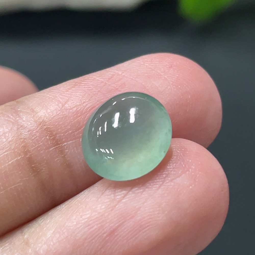 F28259826 Jadeite Cabochon Total Weight Approx. 0.8g