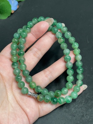 H30551101 African Emerald (Dulong Jade)