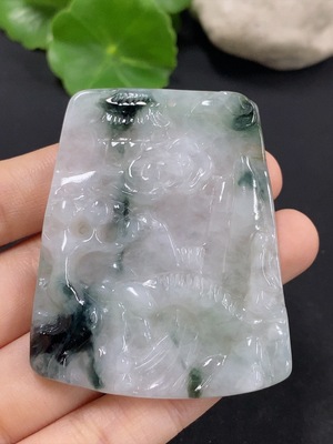 F42969436 翡翠山水挂件  含其他矿物成分 货品总重约39.86g