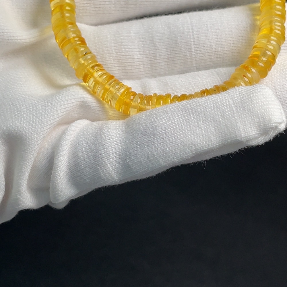 C30512538 Amber Beeswax Bracelet, Approx. 6.8mm, Total Weight Approx. 6.38g