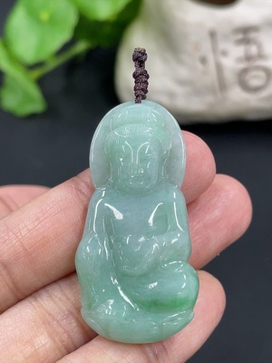 F42953150 翡翠观音挂件 货品总重约9.28g