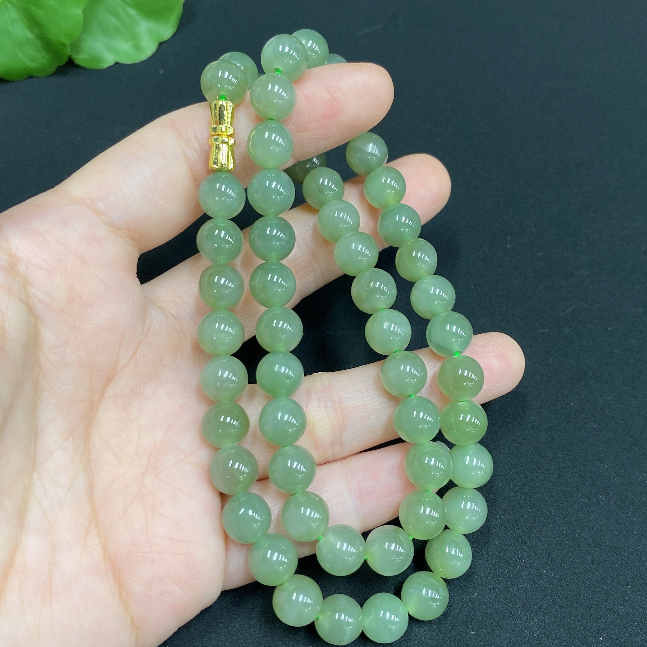 H34971076 Hetian Jade Bead Necklace, Approx. 7.6mm, Total Weight Approx. 40.3g