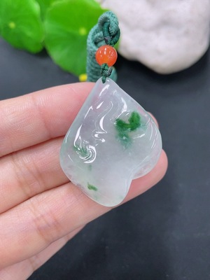F41934559 翡翠挂件 货品总约重 含绳14.5g