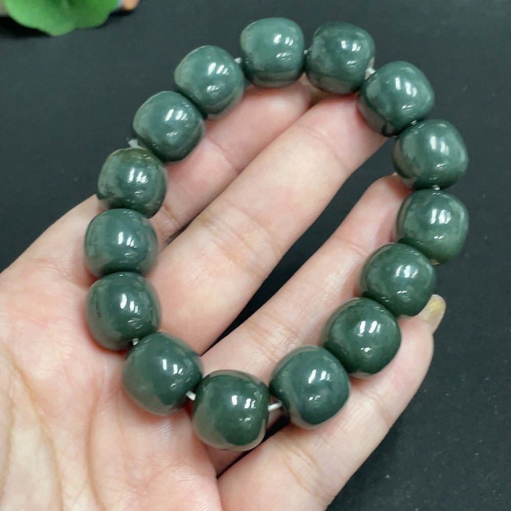 H32736793 Hetian Jade Bracelet, Approx. 13.8mm, Total Weight Approx. 70.7g