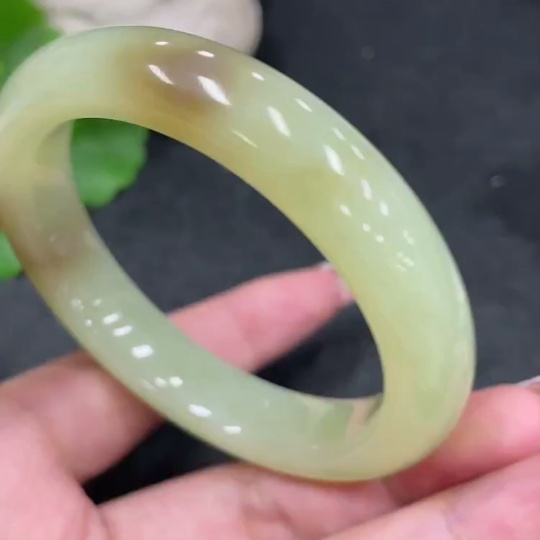 H34980011 Hetian Jade Round Bracelet Size 54.4 Total Weight Approx. 51.7g With Crack