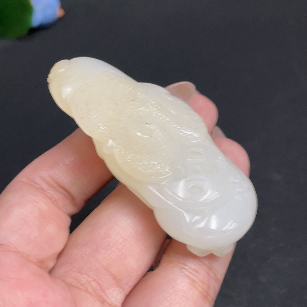 H28274679 Hetian Jade Pendant - Buddha Statue - Undetermined Skin Color Origin - Total Weight Approx. 42.3g