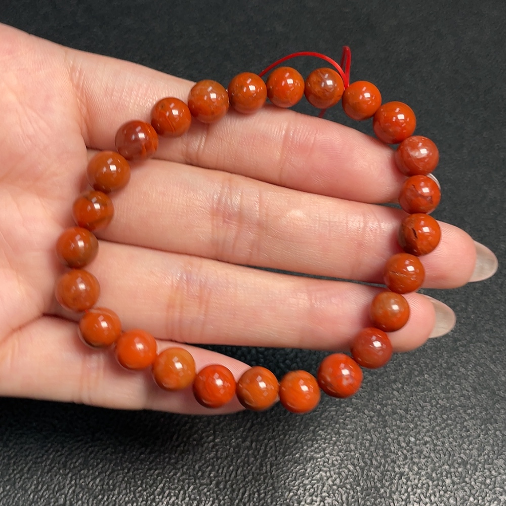 C33920622 Red Agate Bracelet with Visible Organic Matter, Total Weight Approx. 15.15g, Bead Size About 7.8mm
