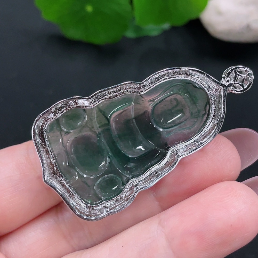 F28212094 Jadeite Guanyin Pendant Total Weight Approx. 9.7g (Non-Gold-Inlaid)