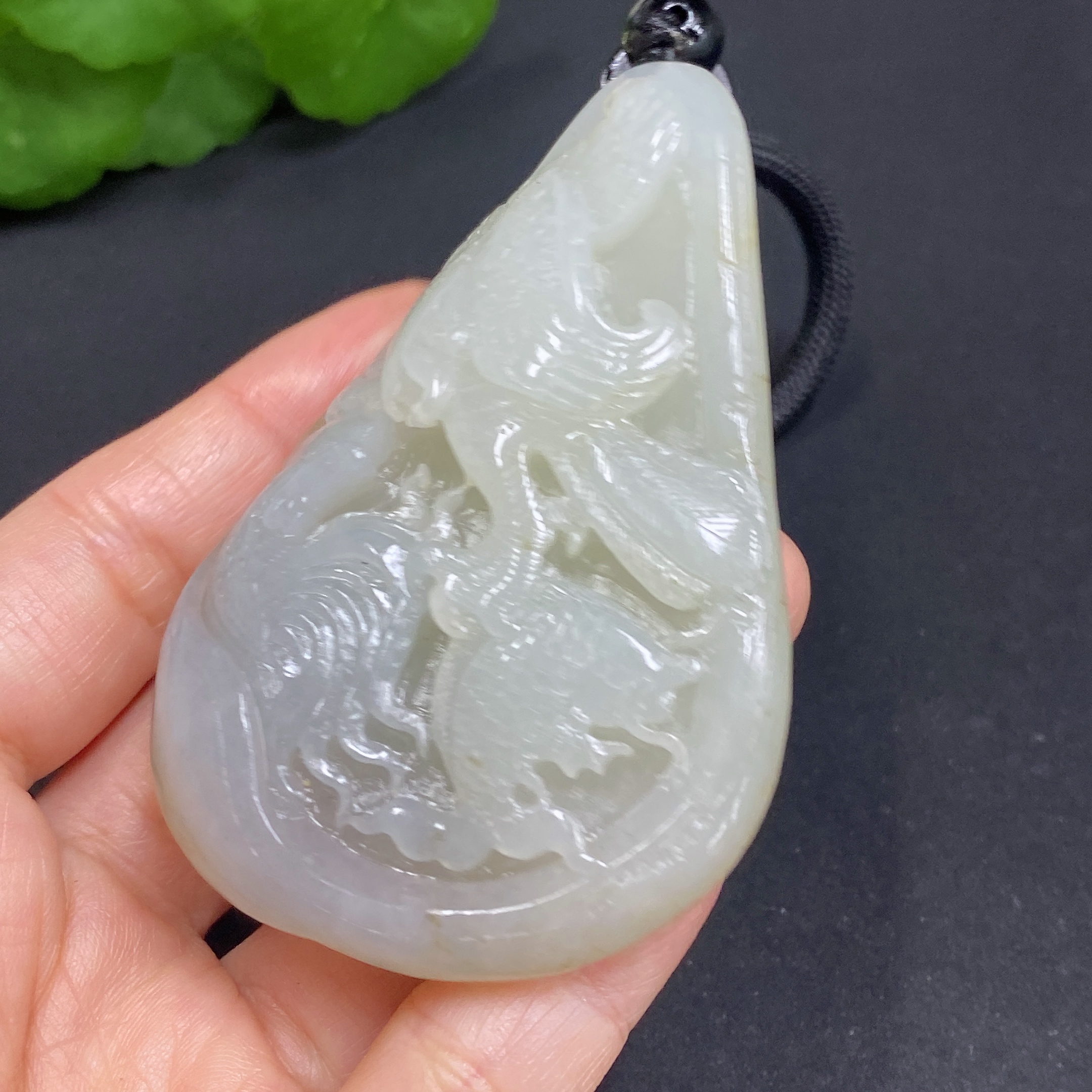 H30440492 Hetian Jade Handheld Piece - Seize the Opportunity