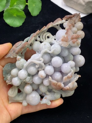 F34975062 Jadeite Ornament Unpolished Color Origin Undetermined Containing Other Mineral Components Total Weight Approximately 426.91g