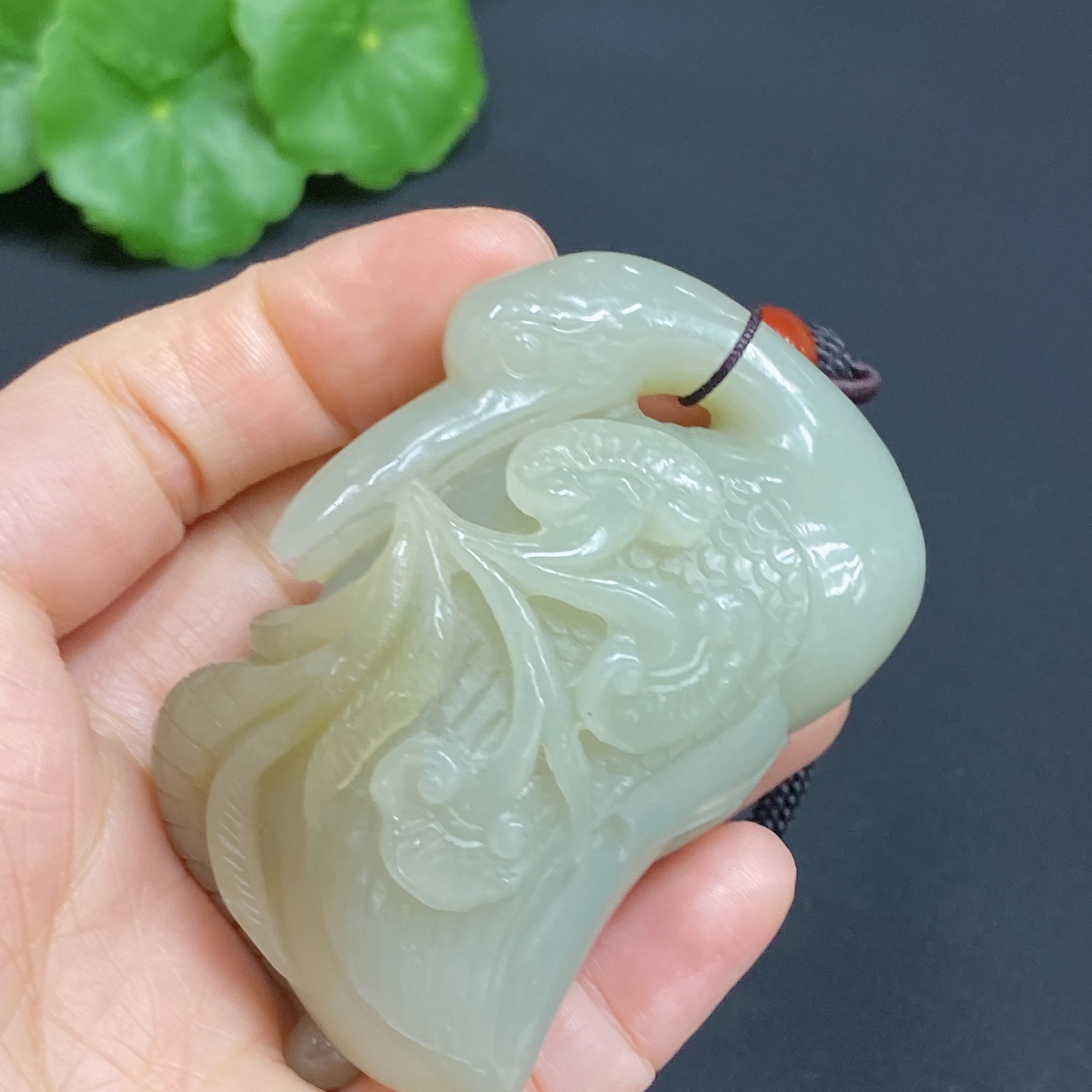 H28213488 Hetian Jade Handheld Piece Swan