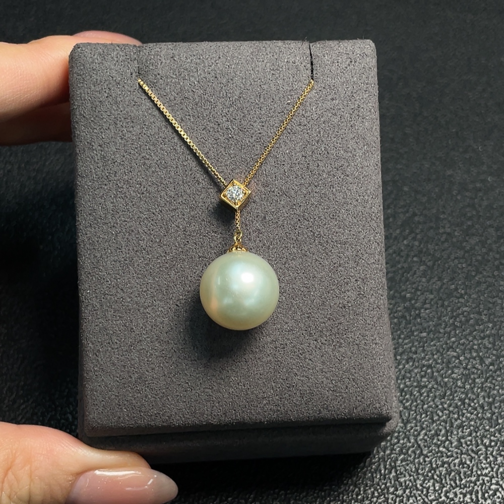 C29424543 Seawater Pearl Necklace 18K Gold Total Weight Approx. 7.58g Size Approx. 13.7mm