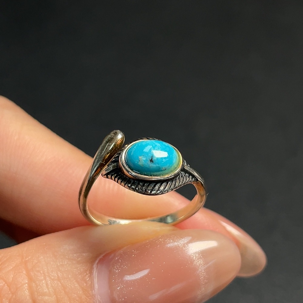 C30445912 Turquoise Inlaid Ring Non-Gold Mounting Adjustable Size Total Weight Approx. 1.94g