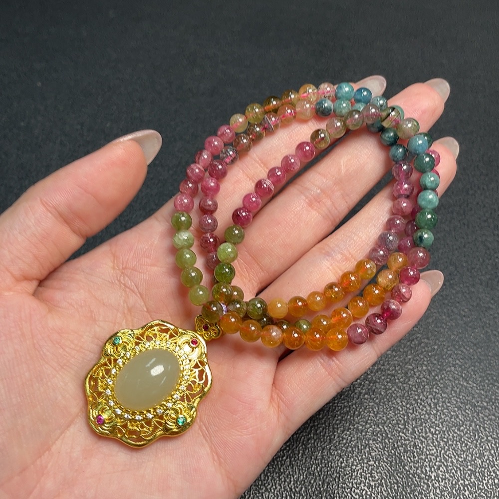 C34952230 Tourmaline Bead Bracelet with Other Mineral Inclusions, Visible Organic Matter, Paired with Hetian Jade, Total Non-Gold Weight Approx. 29.93g, Bead Size 5mm