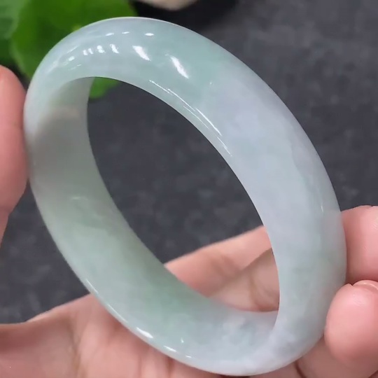 F34030355 Jadeite Imperial Concubine Bracelet Size 52.5/45.5mm Total Weight Approx. 49.31g