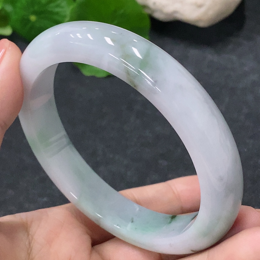 F34977068 Jadeite Round Bracelet Size 58.5mm Total Weight Approx. 58.93g Contains Other Mineral Components