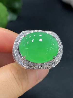 F19184186 Jadeite Ring (18k Gold) Size 27 Total Weight Approx.24.2g
