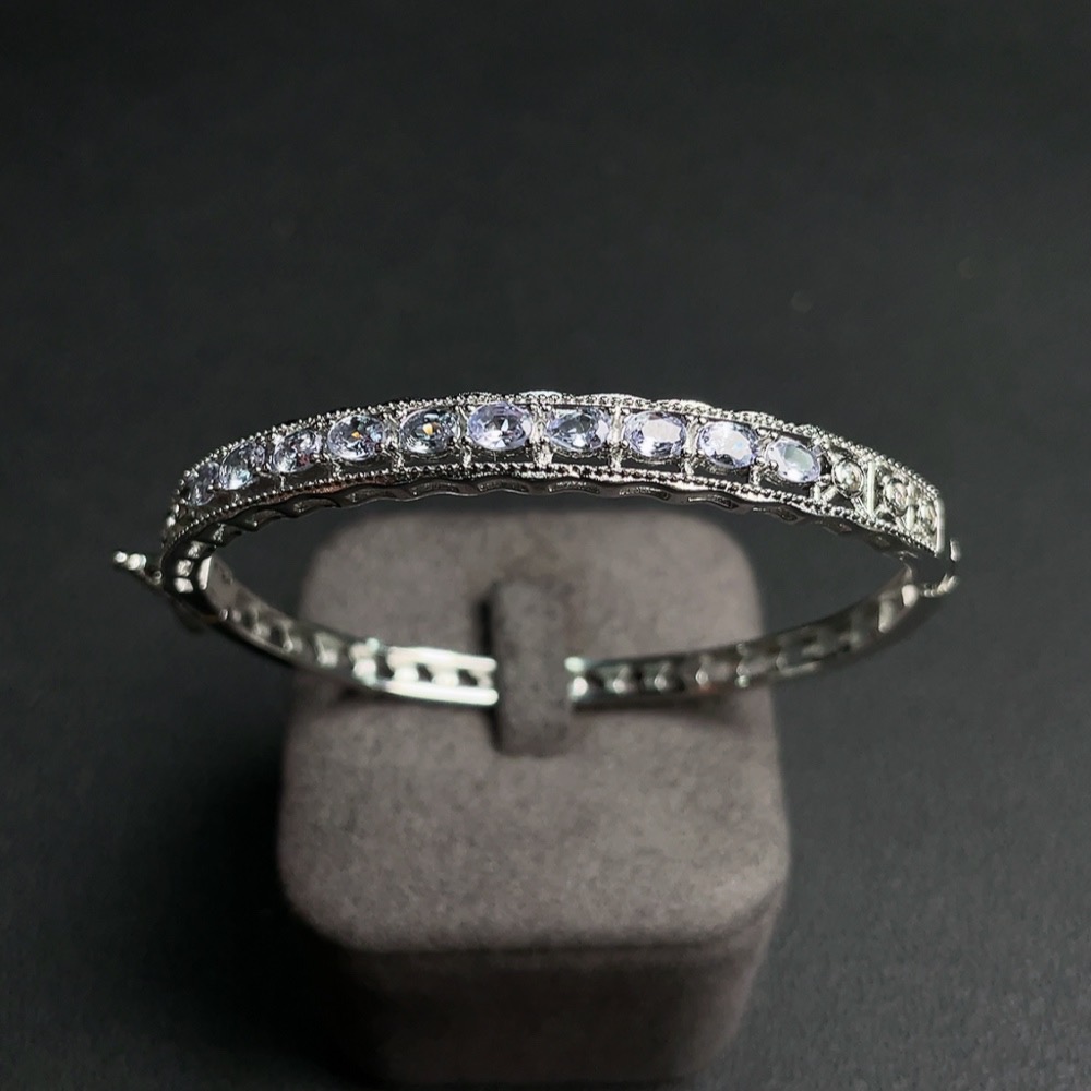 C23654534 Tanzanite Inlay Bracelet Non-Gold Inlay Size 55.9 Total Weight Approx.10.48g