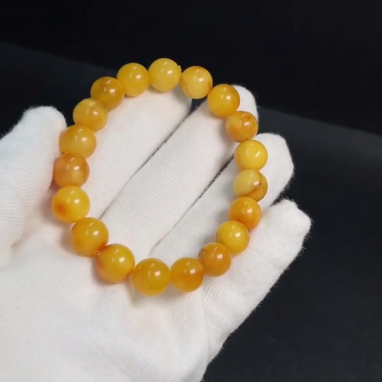 C31619893 Amber Beeswax Bracelet Approx. 10.2mm Total Weight About 10.99g