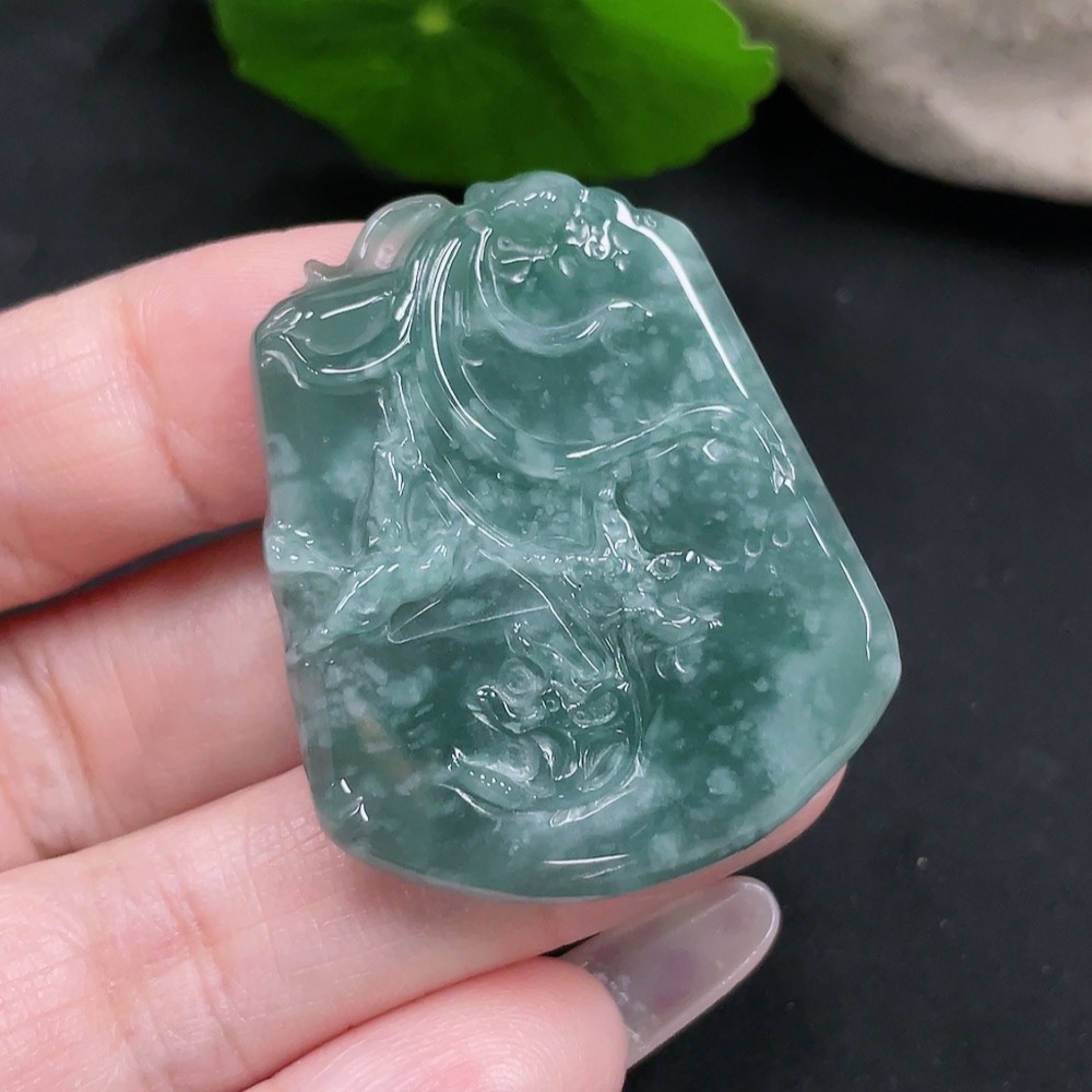 F35129042 Jadeite floral and bird pendant plaque, total weight approximately 12.6 grams