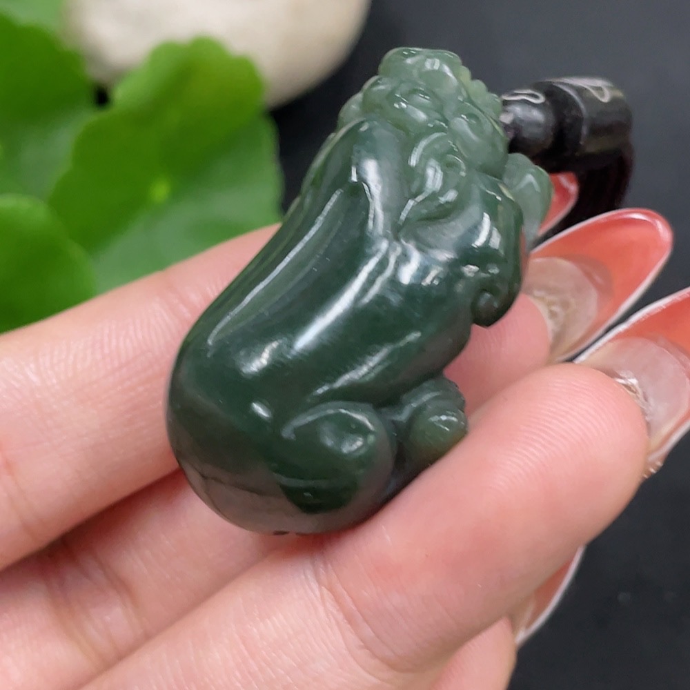 H35112052 Hetian Jade Pendant Pixiu Total Weight (including rope) 24.7g