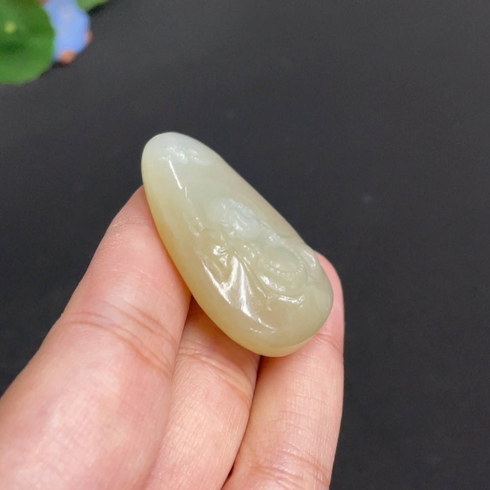 H33862546 Hetian Jade Pendant - Buddha, Total Weight: Approx. 20.3g