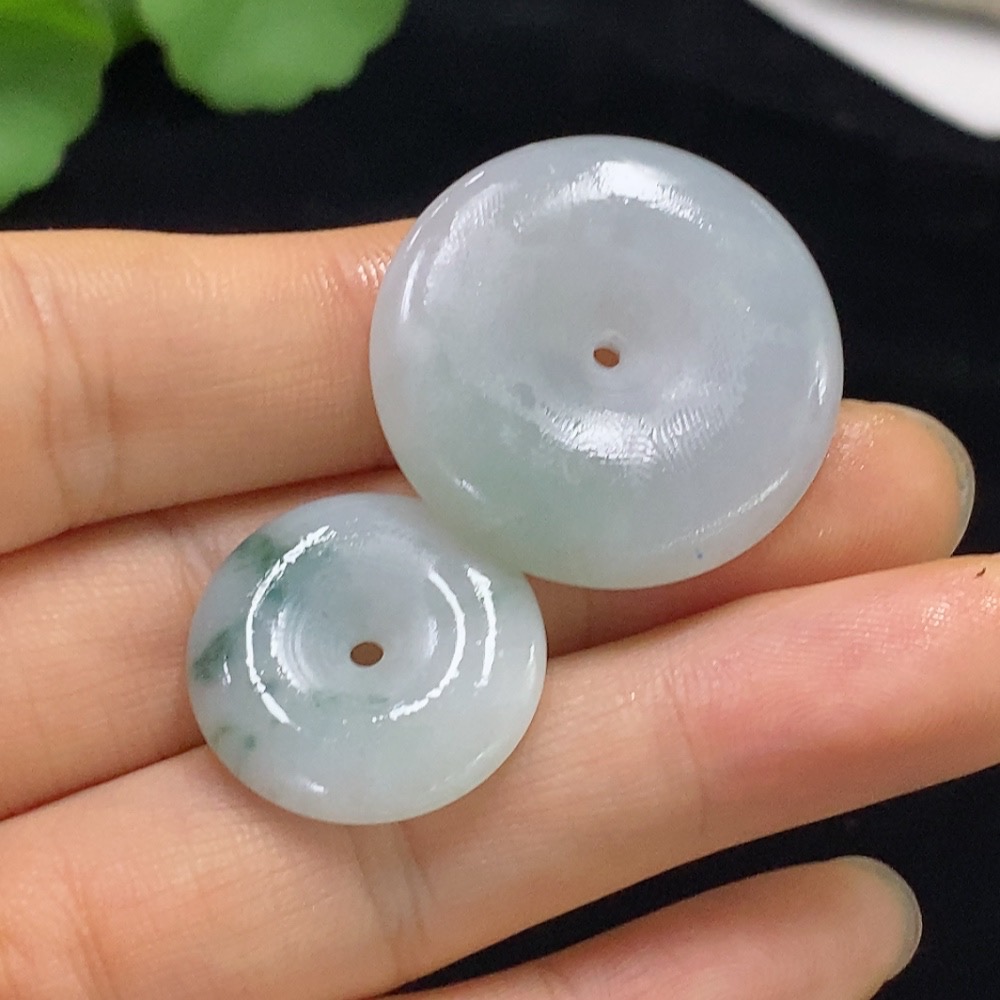 F32788820 Unpolished Jadeite Pendant Set Bulk Sale