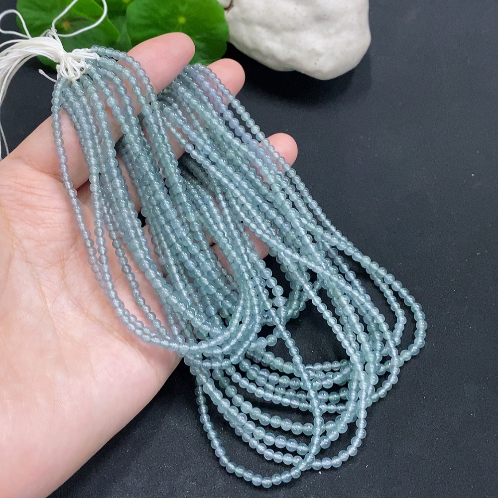 F33856447 A batch of 9 jadeite bead bracelets