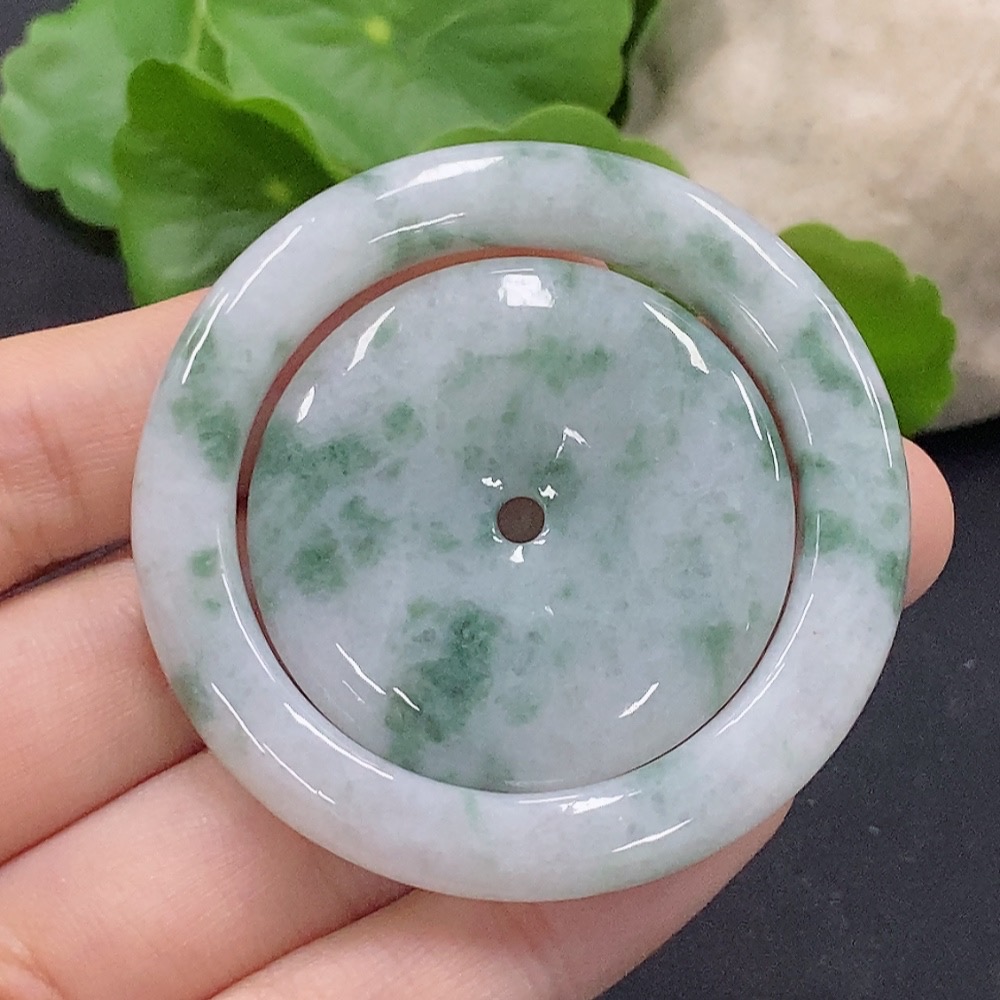 F35133203 Jadeite Mother-and-Child Toggle Pendant Total Weight Approx. 31.1g