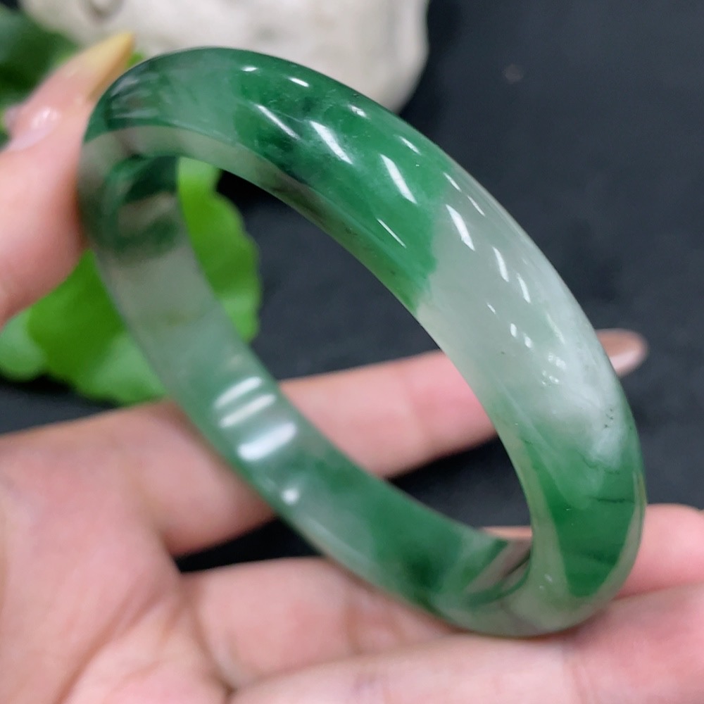 H32776686 African Emerald (Dulong Jade)
