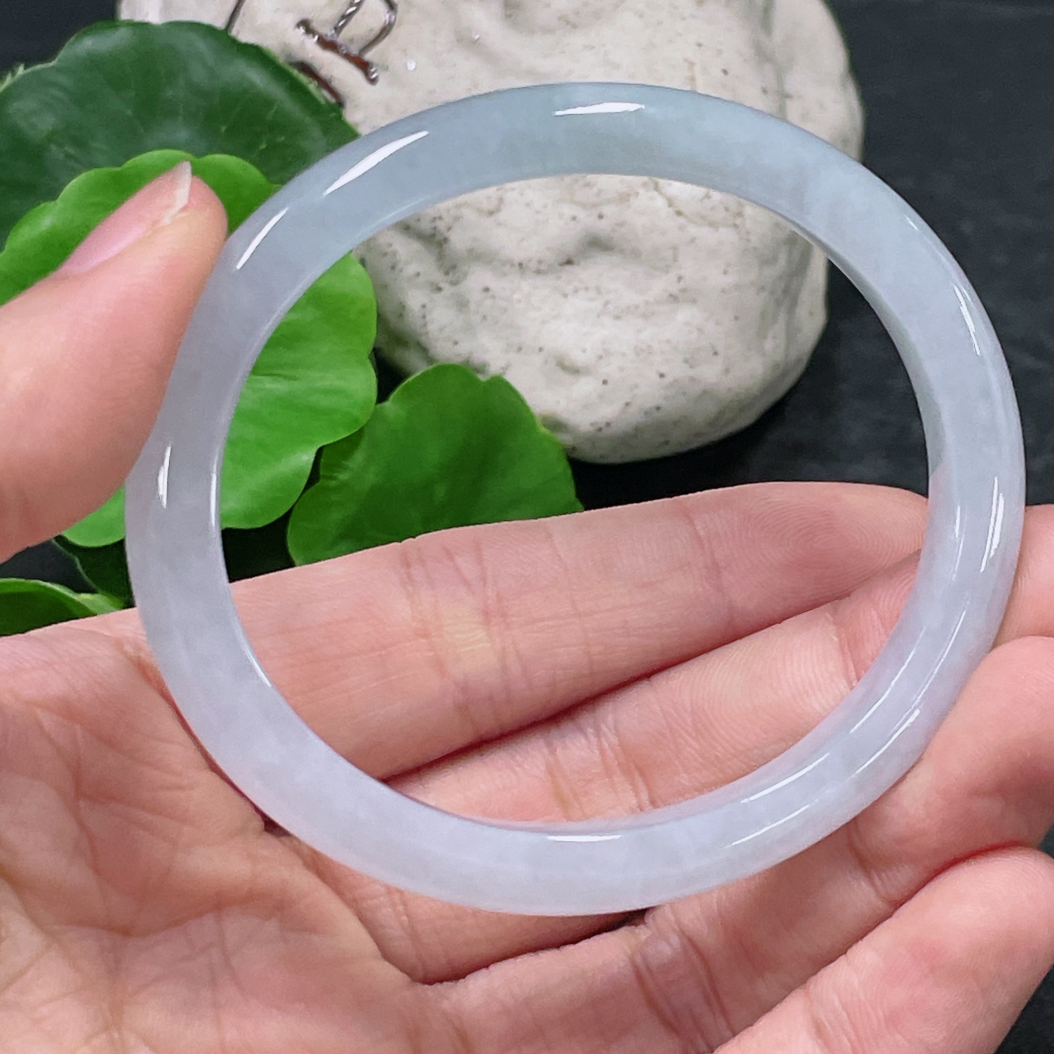 F32748198 Jadeite Noble Consort Bracelet Total weight about 25.65g Size 55.2/Short diameter 49