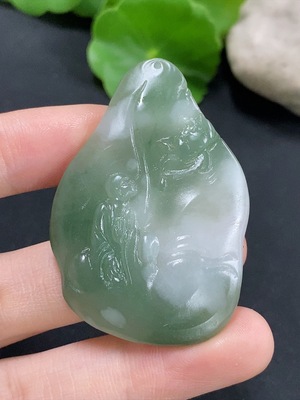 F46549160 翡翠悟道挂件 货品总重约16.62g 毛货