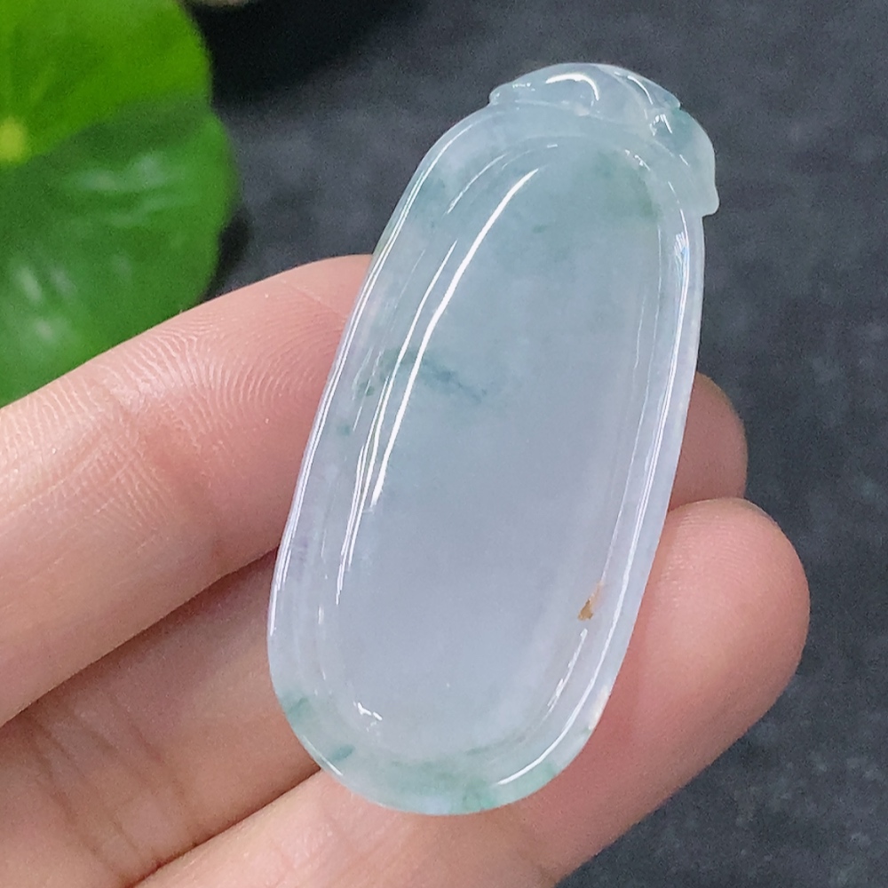 F32799679 Jadeite Pendant Fu Gua, total weight approx. 11.73g