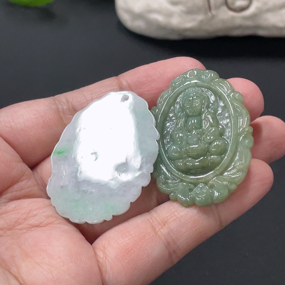 F34058547 Jadeite Pendant Guanyin Plaque