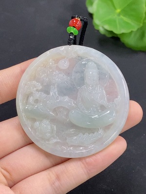F46601198 翡翠山水观音挂件 货品总重约26.46g