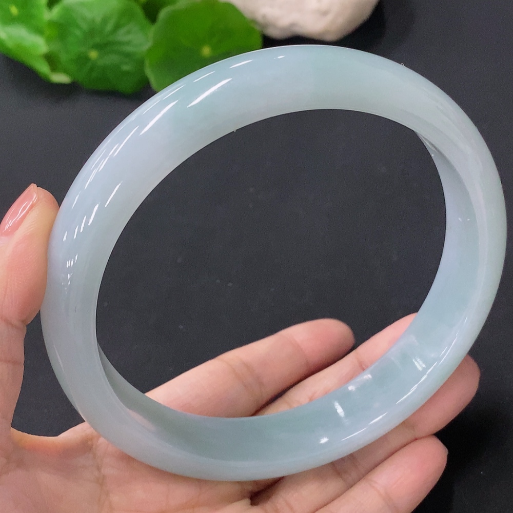 F35088126 Jadeite Bangle Size 78 Total Weight Approximately 105.86g