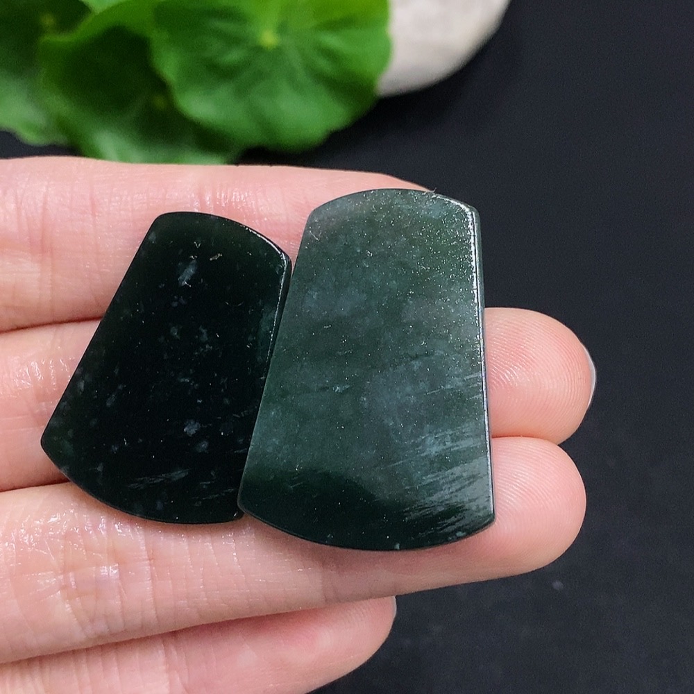F32722976 Jadeite Plain Pendant Sell as a Lot