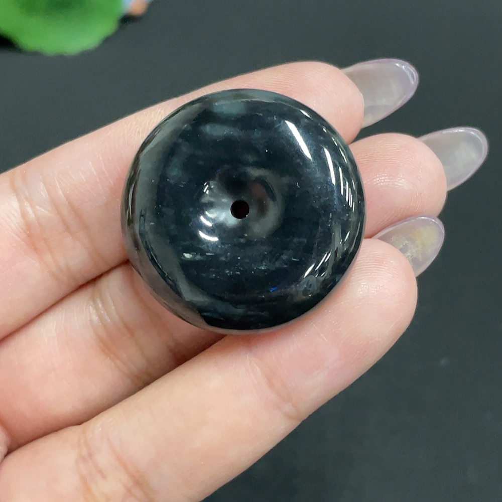 H33930359 Hetian Jade Pendant, Peace Knot, Total Weight Approx. 17.9g