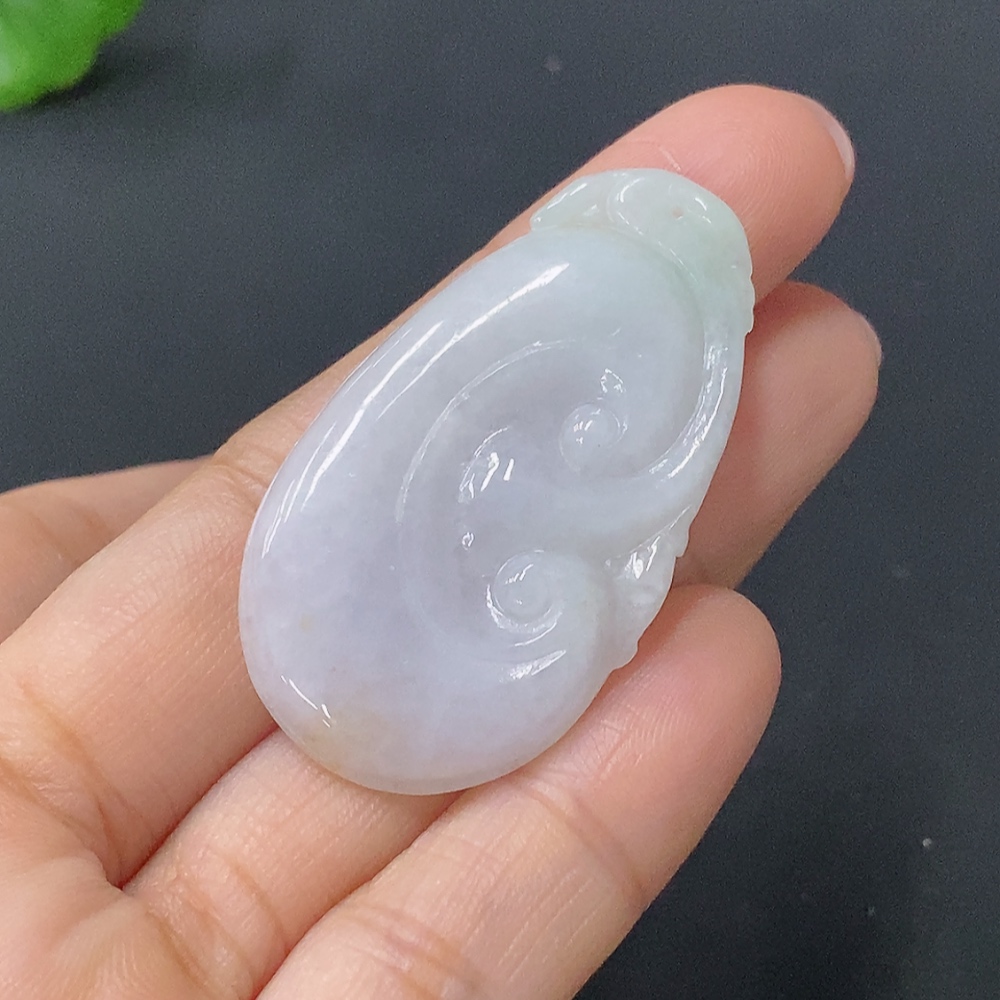 F27176600 Jadeite Pendant Sell as a Lot
