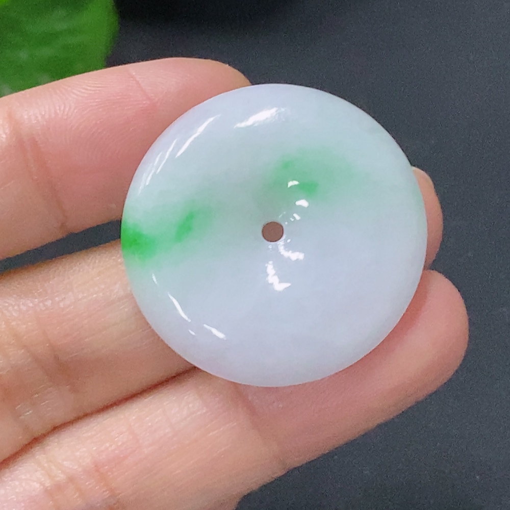 F30572630 Jadeite Pendant Peace Buckle Total Weight Approx. 8.54g